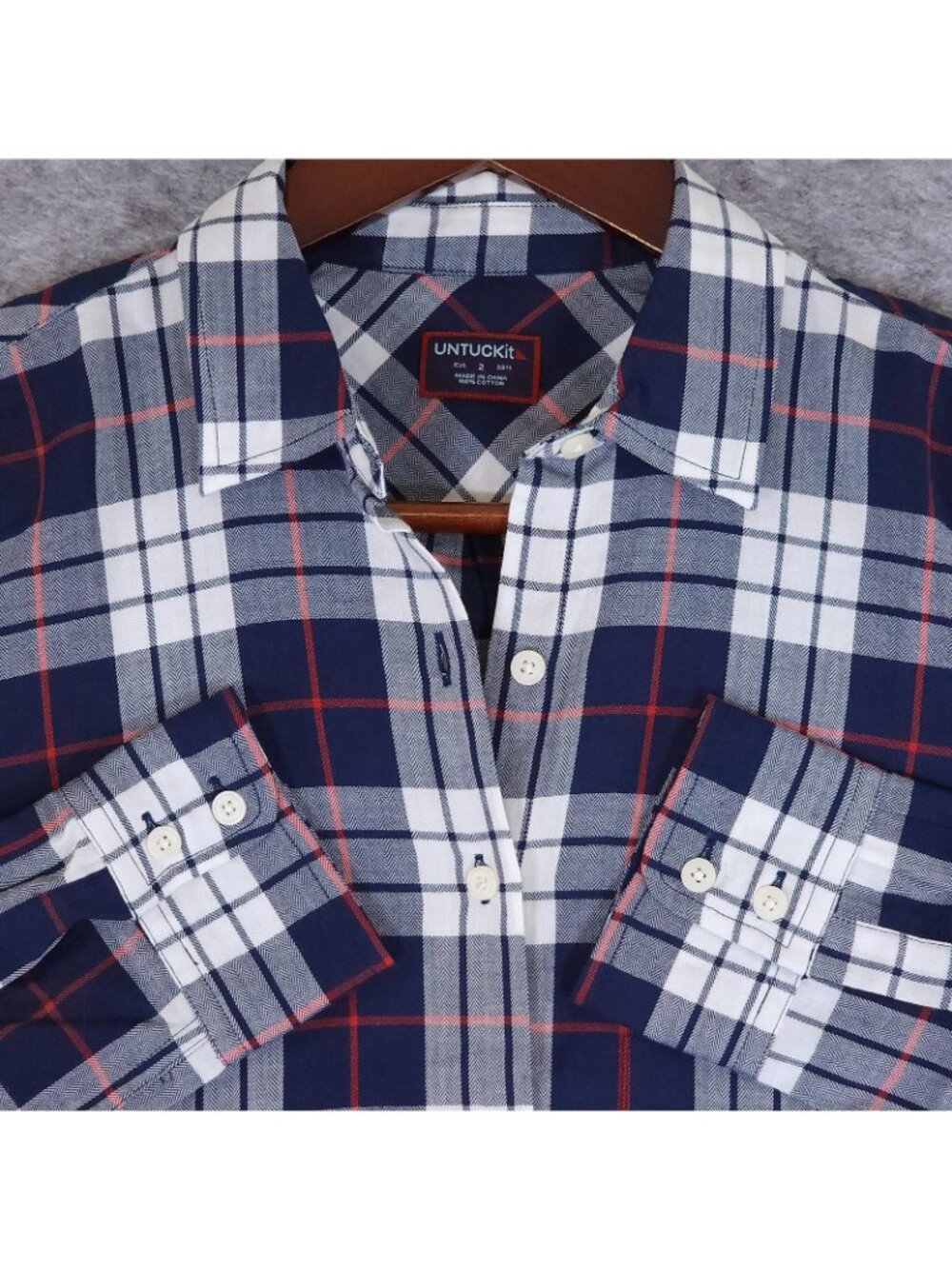 UNTUCKit Womens Plaid Flannel Shirt Size 2 Red White Blue Button Up Long Sleeve